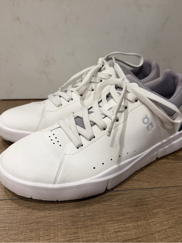 On Running Women’s The Roger Advantage, Court Shoes , Size 10